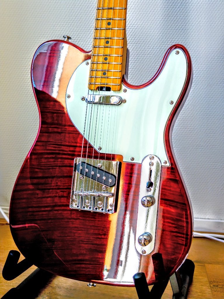 Eart Guitars NK-C1(N) Red, Ophalen, Zo goed als nieuw, Solid body, Overige merken