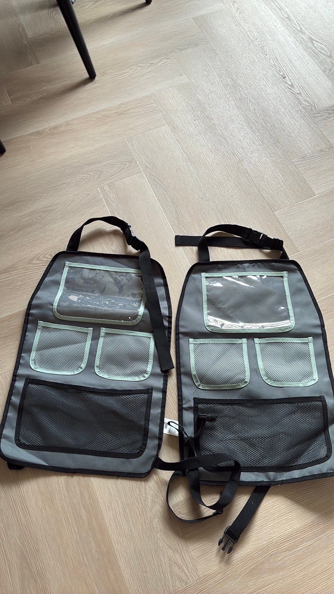 2x nieuwe Auto Stoel Organizer met Tablet Houder, Ophalen, Zo goed als nieuw