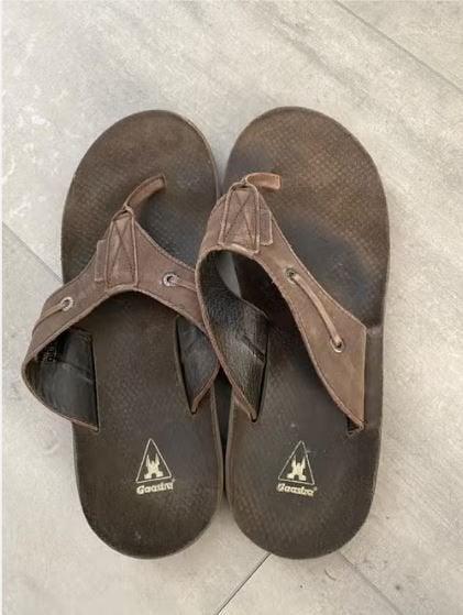 Gaastra Slippers mt. 43, Kleding | Heren, Schoenen, Zo goed als nieuw, Slippers, Bruin, Ophalen of Verzenden