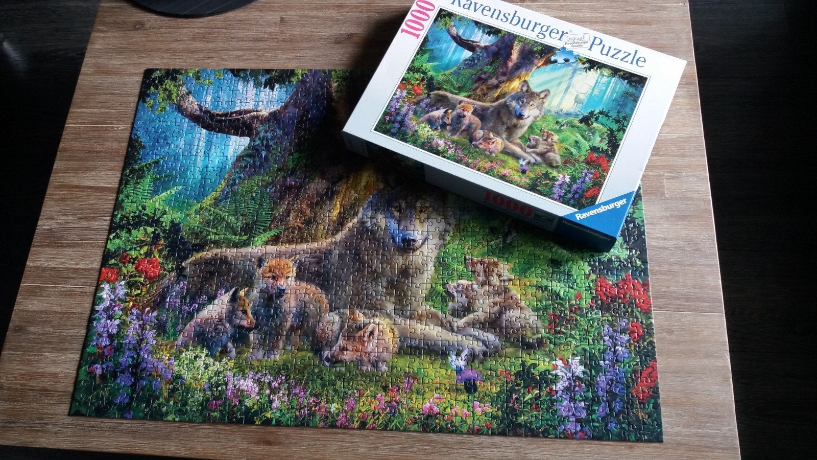 Ravensburger puzzel  1000 stukjes  familie wolf in het bos, Ophalen, 500 t/m 1500 stukjes, Zo goed als nieuw