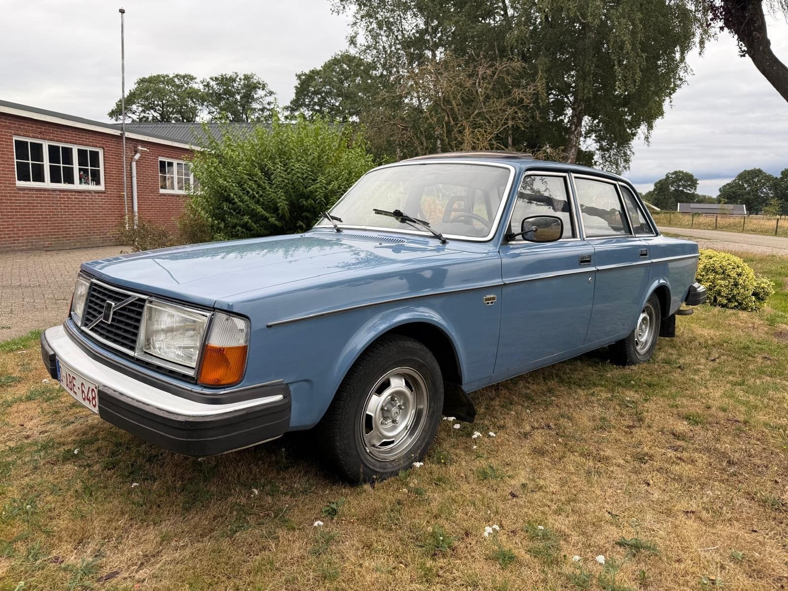 Volvo 240 2.1 GL, Auto's, Volvo, Automaat, Gebruikt, 4 cilinders, Blauw