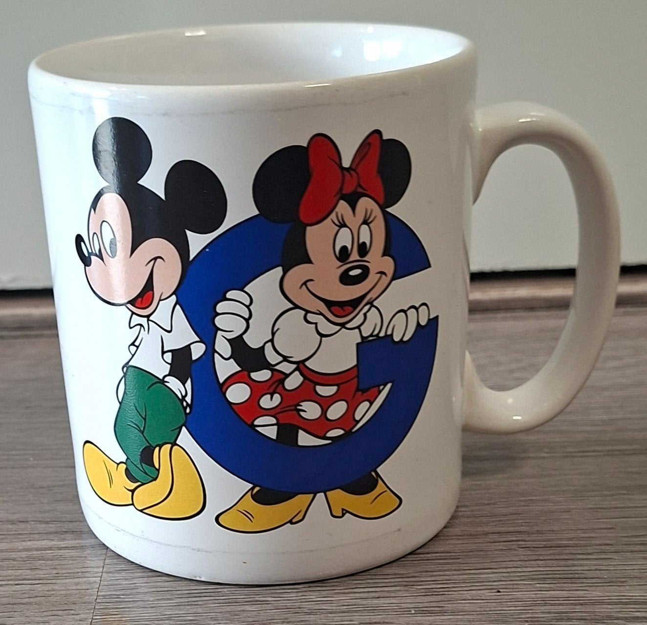 Disney mickey en minnie mouse kopje, Ophalen of Verzenden, Zo goed als nieuw, Servies