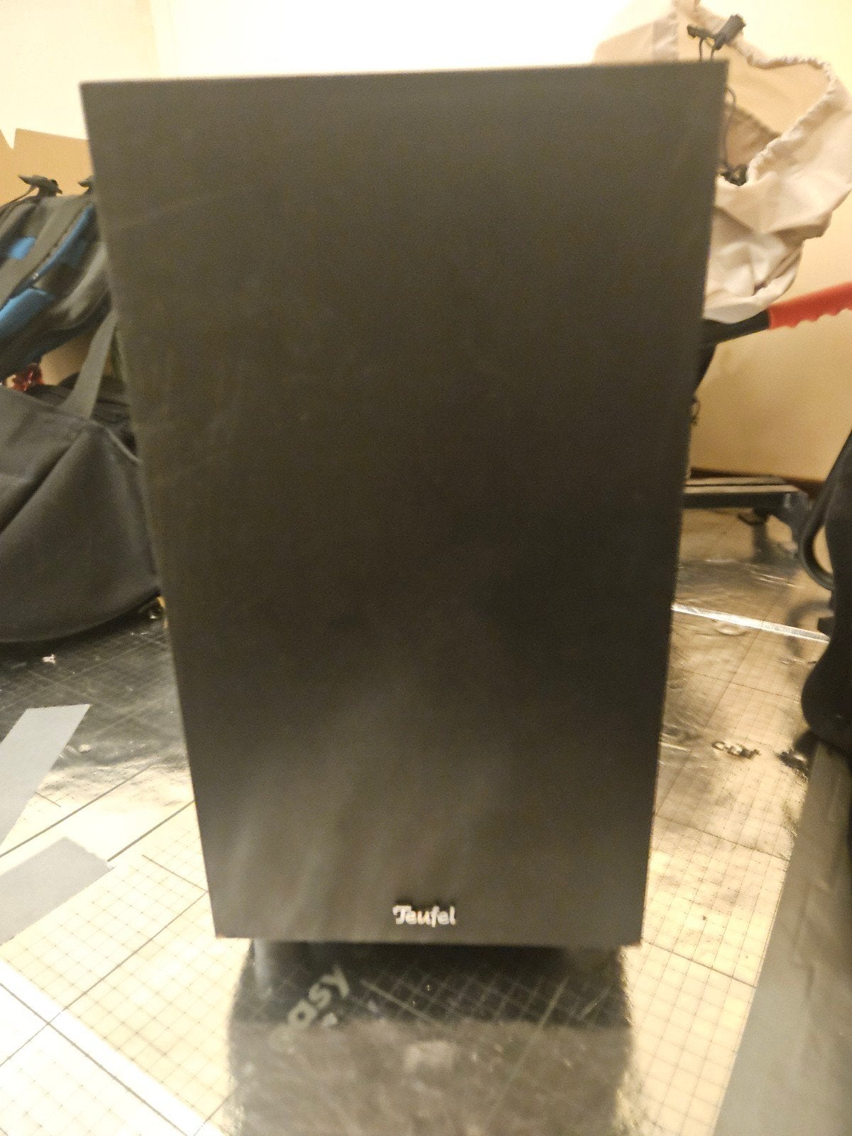 Teufel Subwoofer - Krachtige bas voor uw home cinema, Ophalen of Verzenden, Zo goed als nieuw, Subwoofer, Overige merken