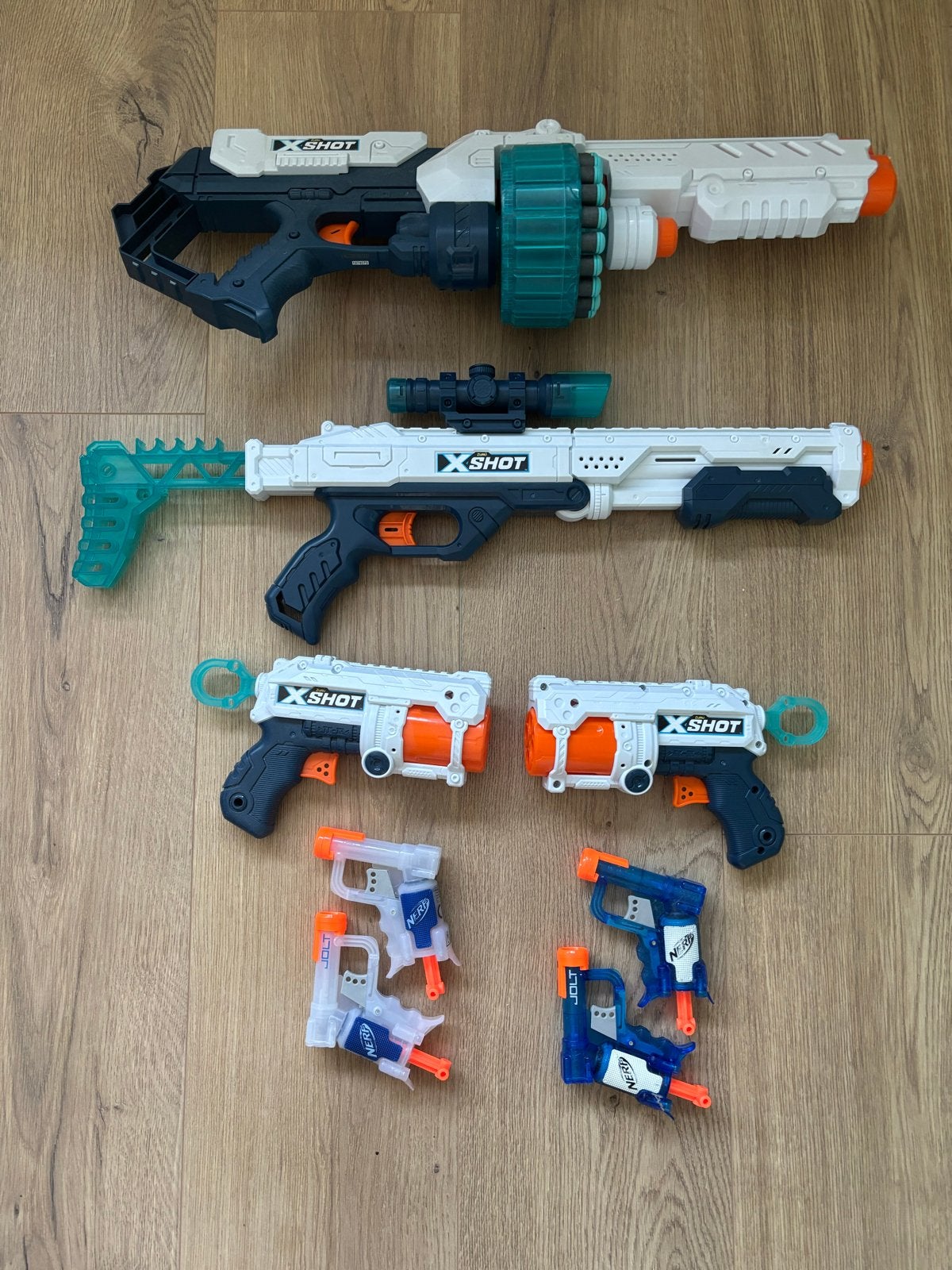 X-Shot en Nerf Blasters met 70+ pijltjes, Verzenden, Zo goed als nieuw