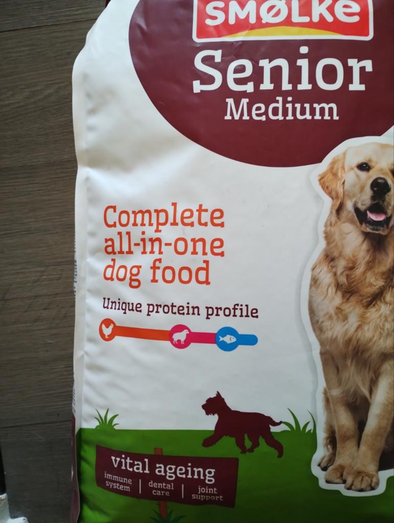 Smolke senior voer, Dieren en Toebehoren, Ophalen, Hond