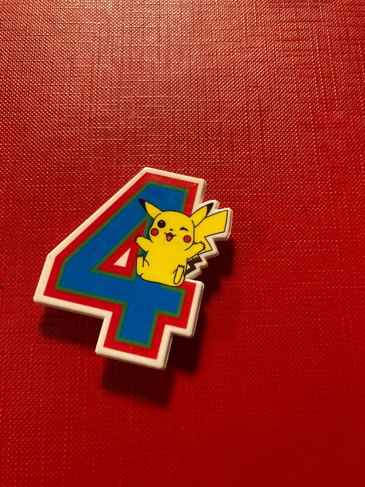 Broche pokemon, Sieraden, Tassen en Uiterlijk, Ophalen of Verzenden, Zo goed als nieuw, Overige materialen