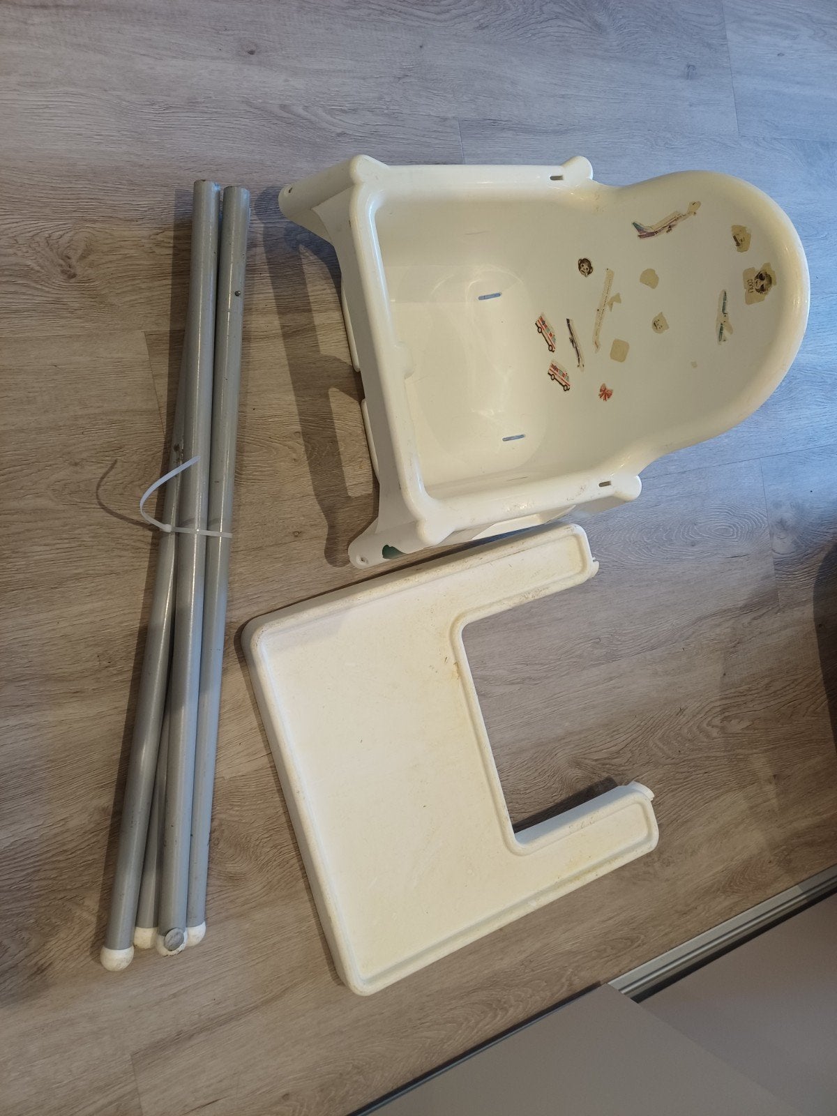 Ikea Antilop kinderstoel met eetblad - gratis ophalen, Kinderen en Baby's, Ophalen, Gebruikt, Overige typen, Afneembaar eetblad