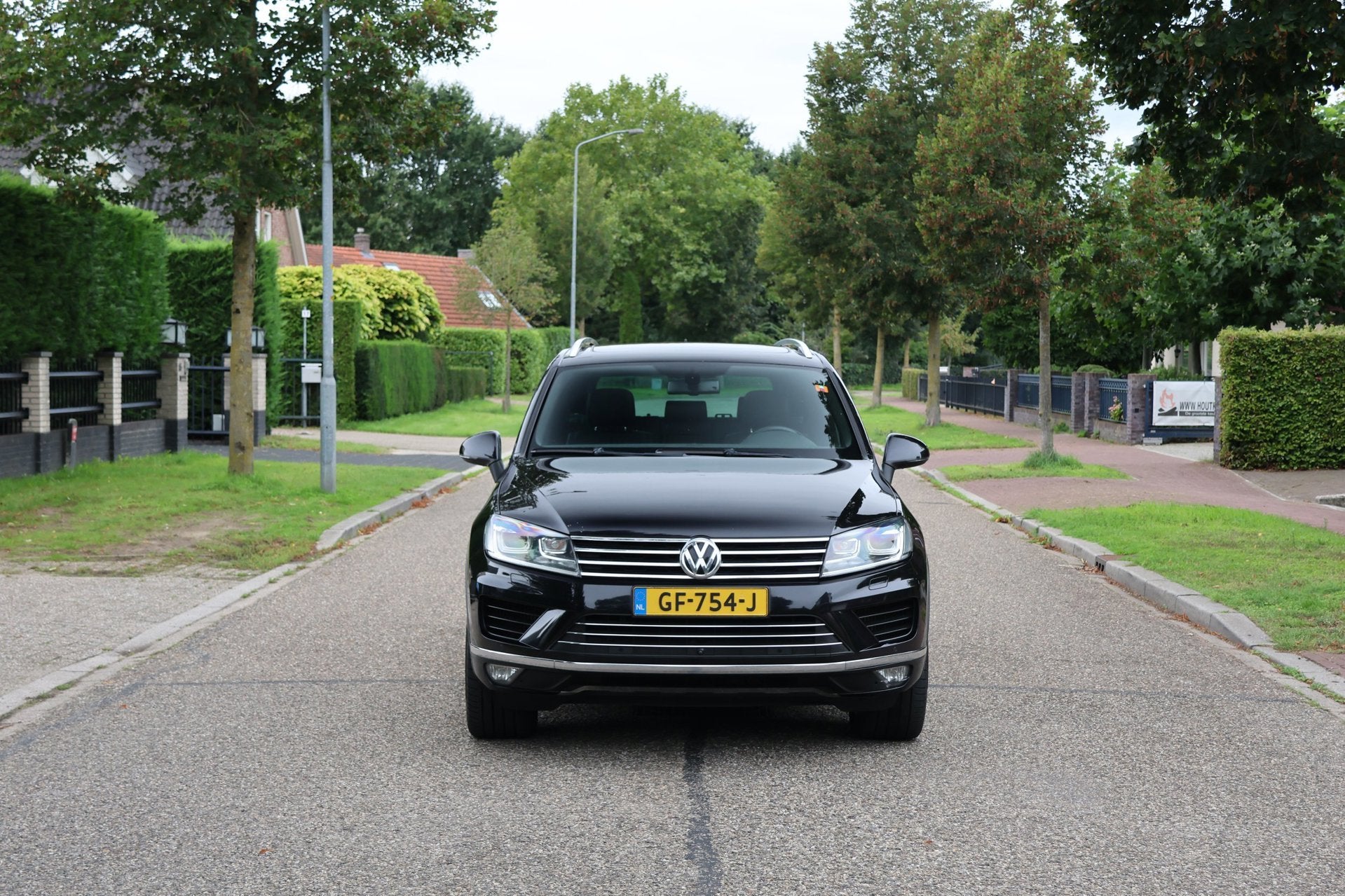 Volkswagen Touareg 3.0 TDI Highline | EX BPM | CAR HAS AN EN, Auto's, Automaat, Automatische klimaatregeling, 15 km/l, Euro 6