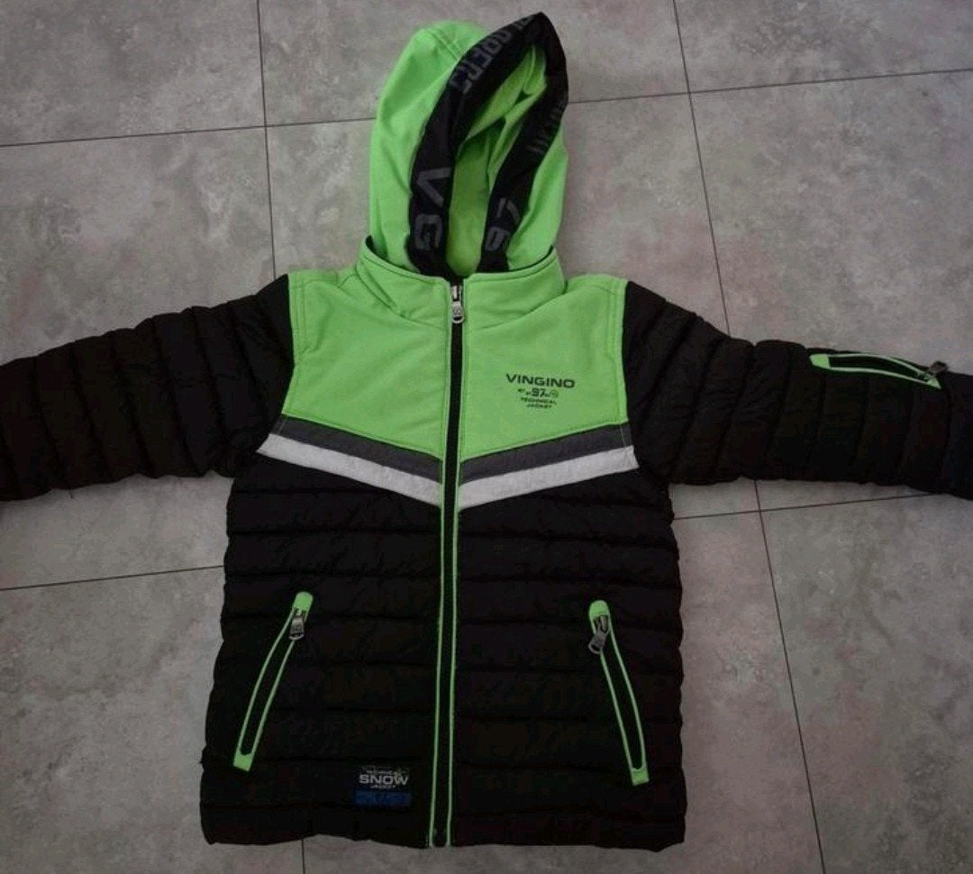 Vingino winter / ski jas jongen maat 110 izgs!, Ophalen of Verzenden, Zo goed als nieuw, Jongen, Jas