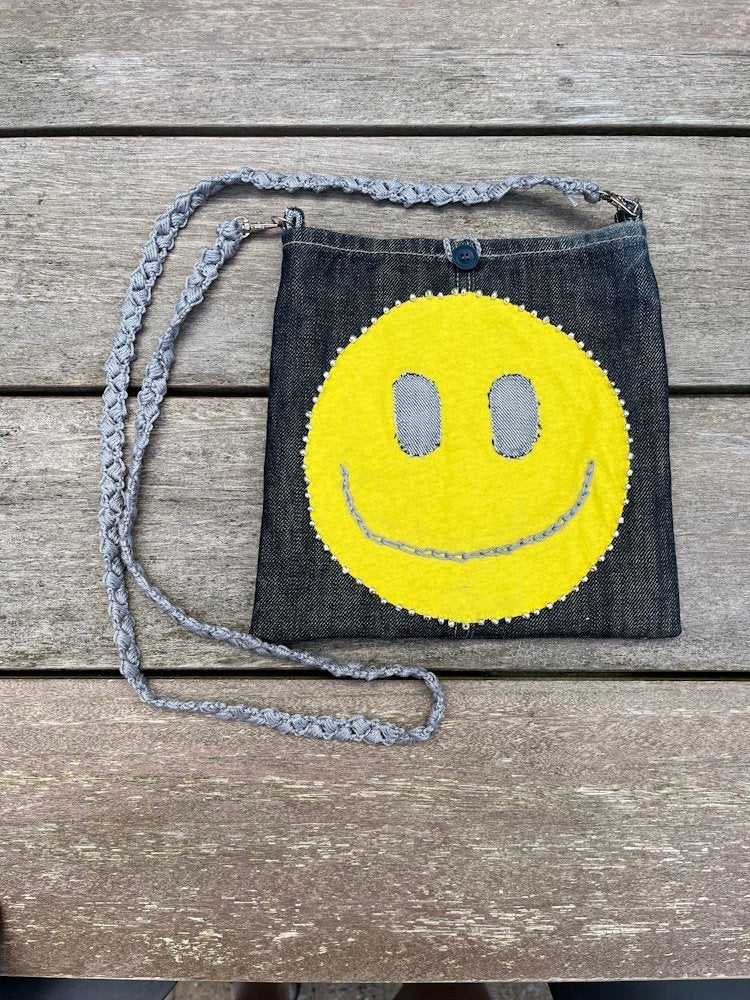 Tasje spijkertas smiley geel blauw wisselbaar schouderriem, Overige merken, Overige kleuren, P Gillisstr, Nieuw