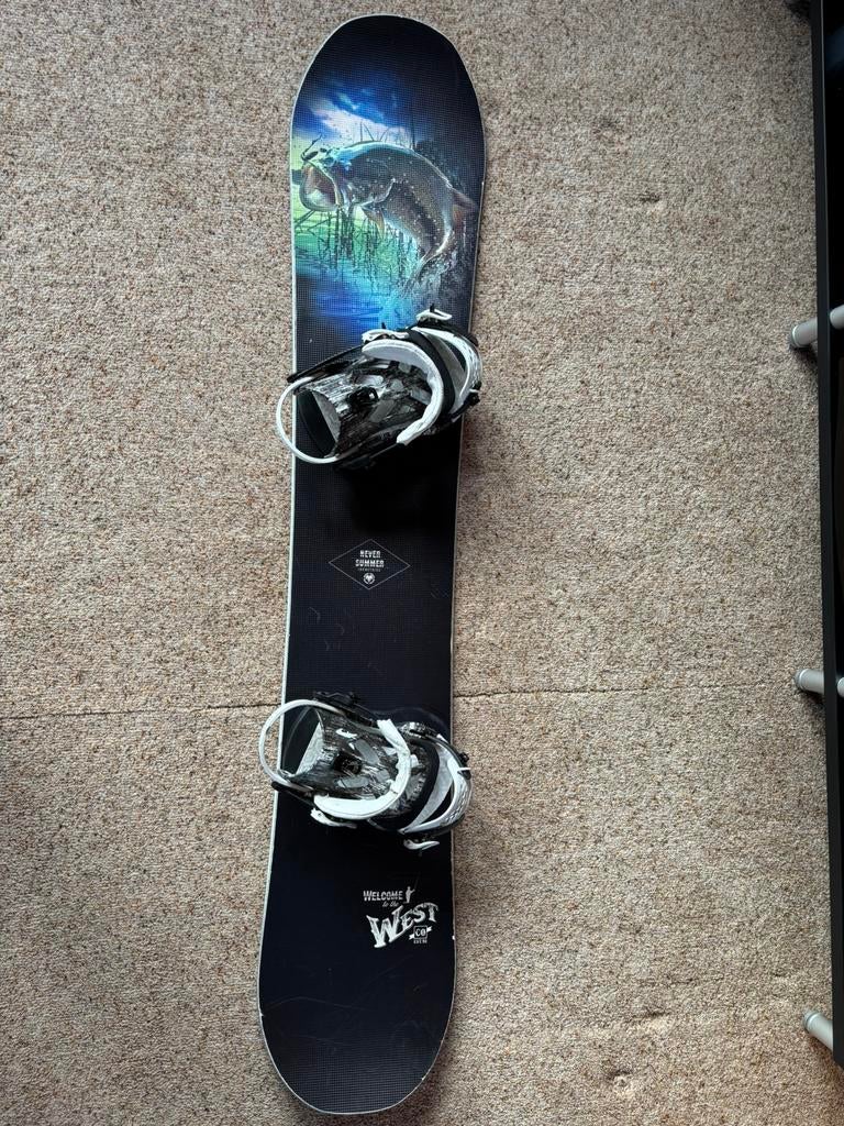 Never Summer snowboard + Union bindingen, Sport en Fitness, Ophalen of Verzenden, Gebruikt, Board