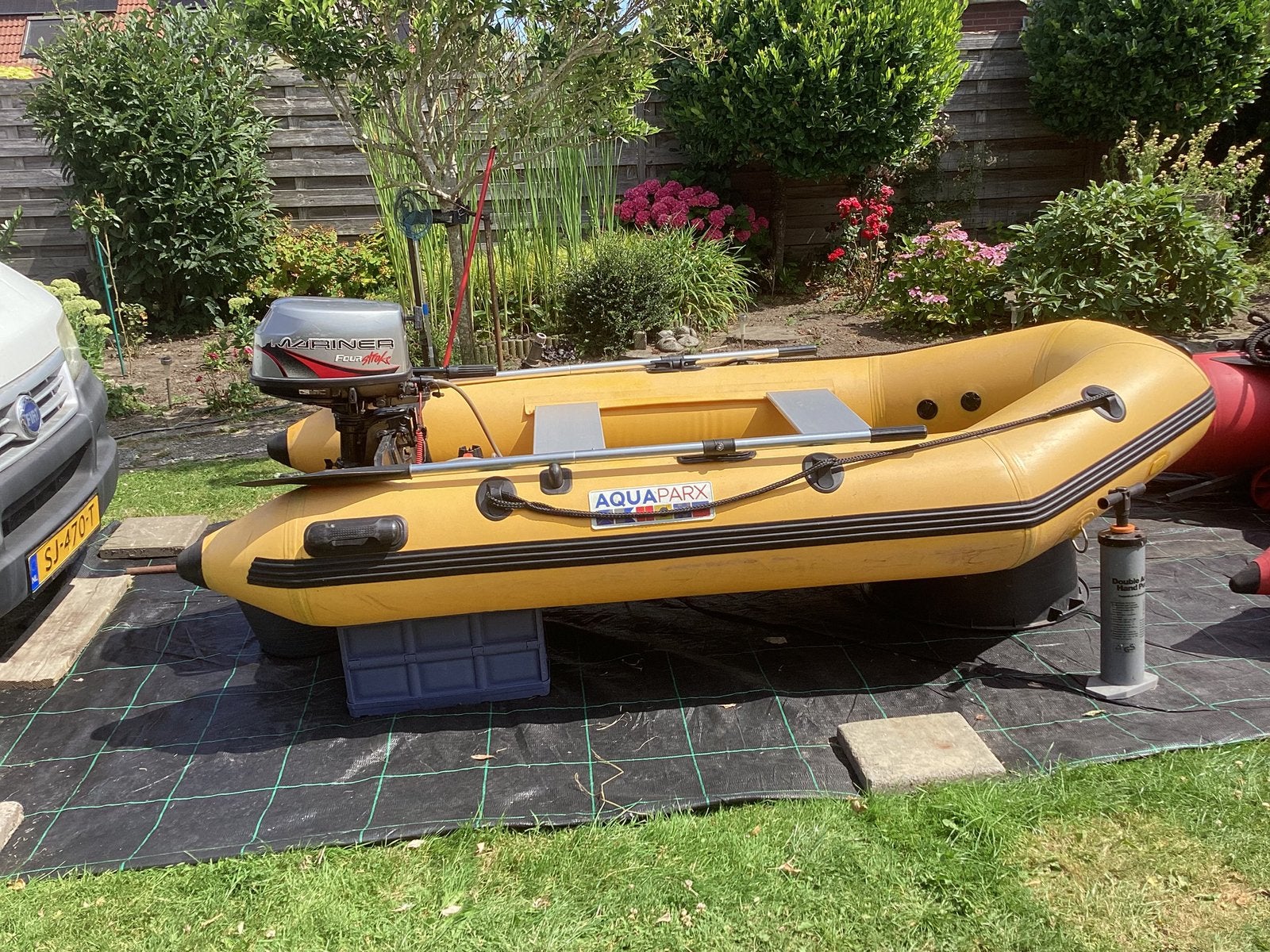 AquaParx met Mariner 4pk 4takt, Watersport en Boten, Rubberboten, Ophalen, Zo goed als nieuw, Pomp, Aquaparx