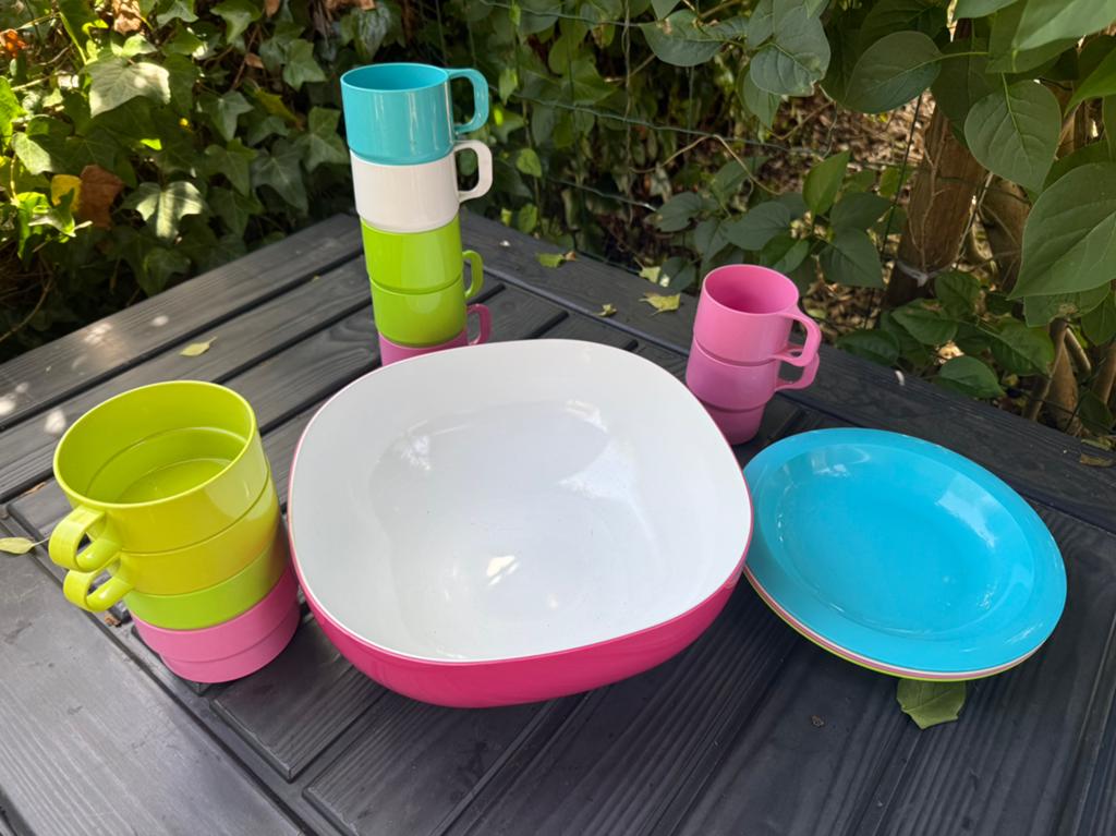 Coppia camping servies 16 delig (schaal mepal), Ophalen of Verzenden, Zo goed als nieuw