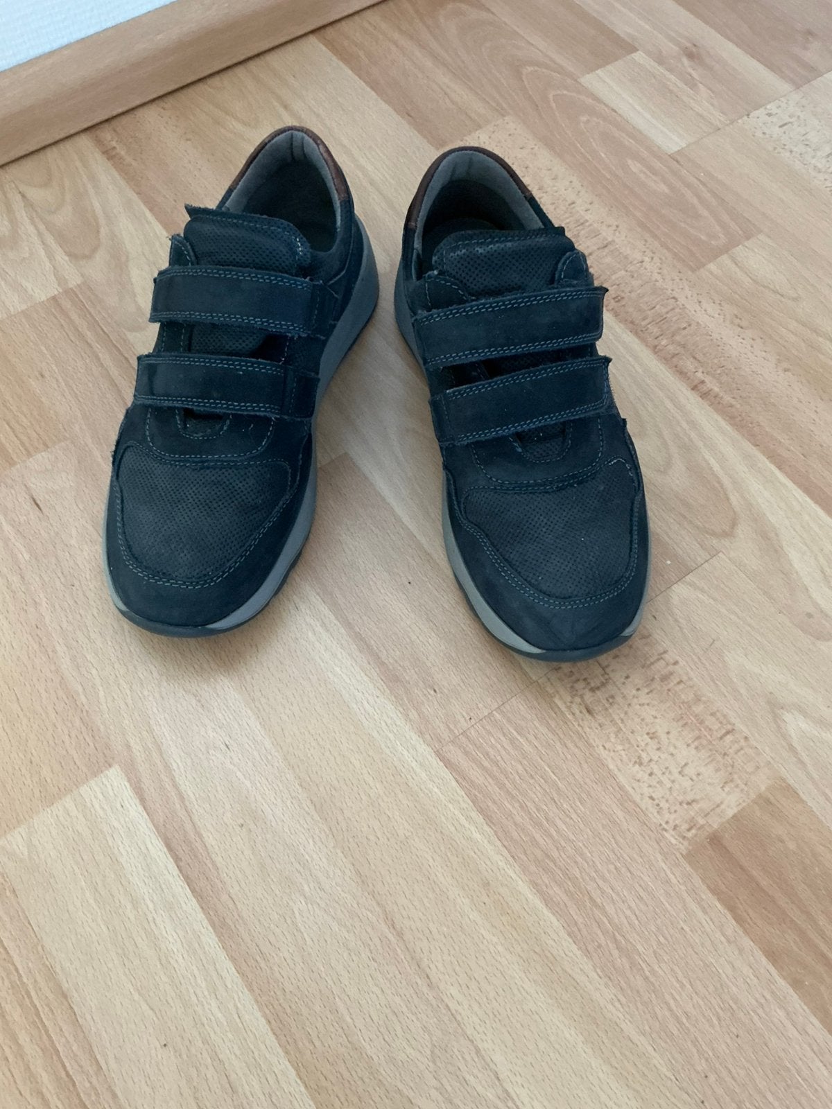 Merk:Waldlaufer schoenen met klitteband blauw maat 41,5, Kleding | Heren, Waldlaufer, Blauw, Sportschoenen, Ophalen of Verzenden