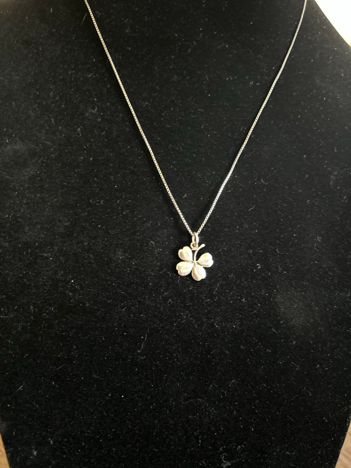Zilveren Klavertje Vier Ketting met Hanger, Ophalen of Verzenden, Zo goed als nieuw, Zilver, Met hanger
