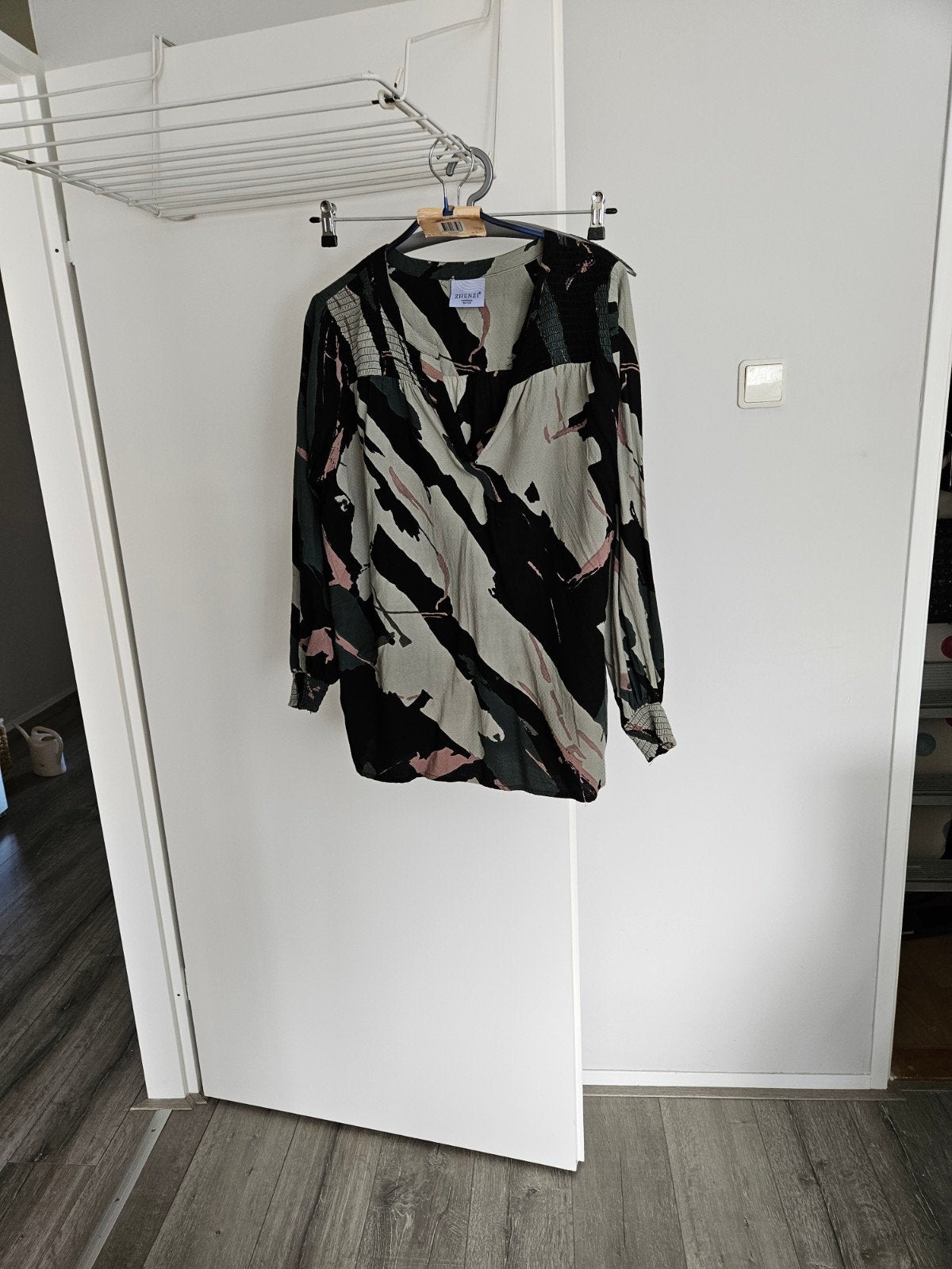 blouse zhenzi maat m = 46, Zhenzi, Overige kleuren, Blouse of Tuniek, Ophalen of Verzenden
