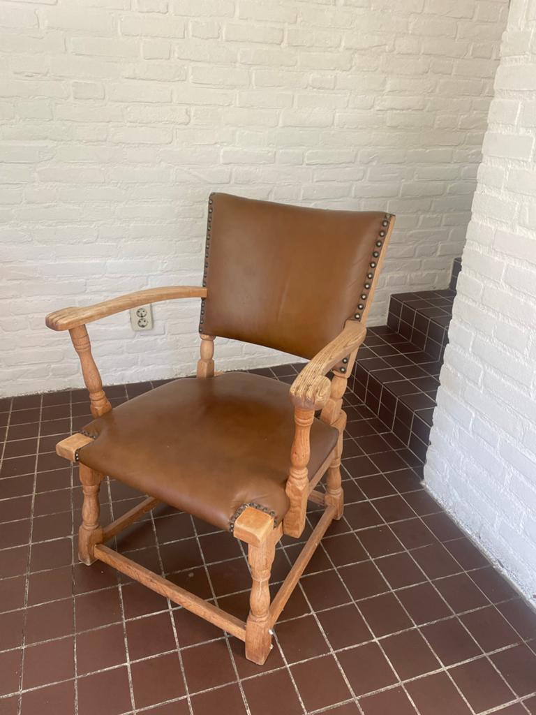 Vintage Eikenhouten Fauteuil met Leren Bekleding, Ophalen of Verzenden