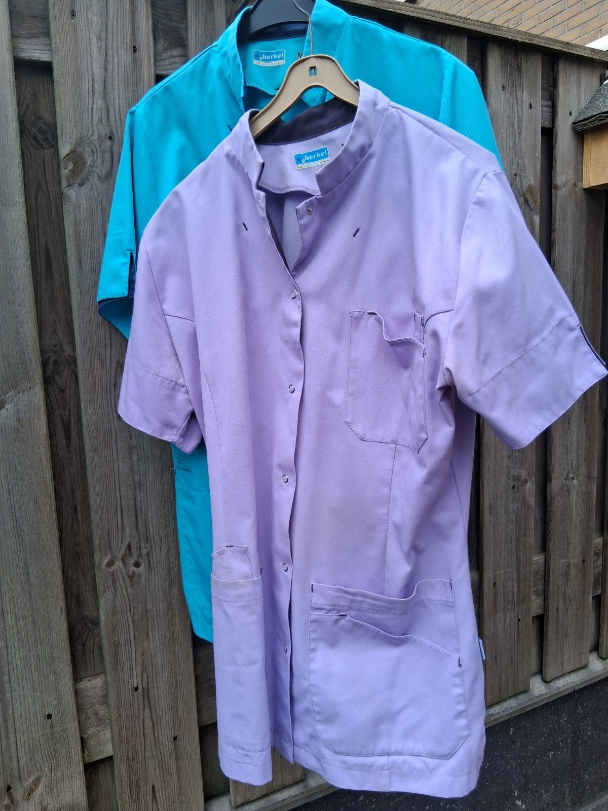Berkel zorgjasjes, maat M, turquoise en lila, Berkel, Ophalen of Verzenden, Gedragen