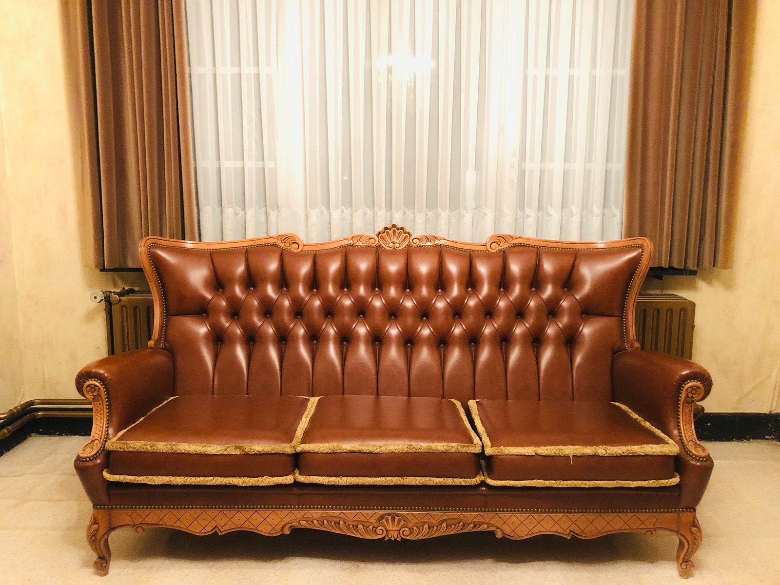 Antieke Stijlvolle bank, Huis en Inrichting, Banken | Sofa's en Chaises Longues, Ophalen, Zo goed als nieuw, 75 tot 100 cm