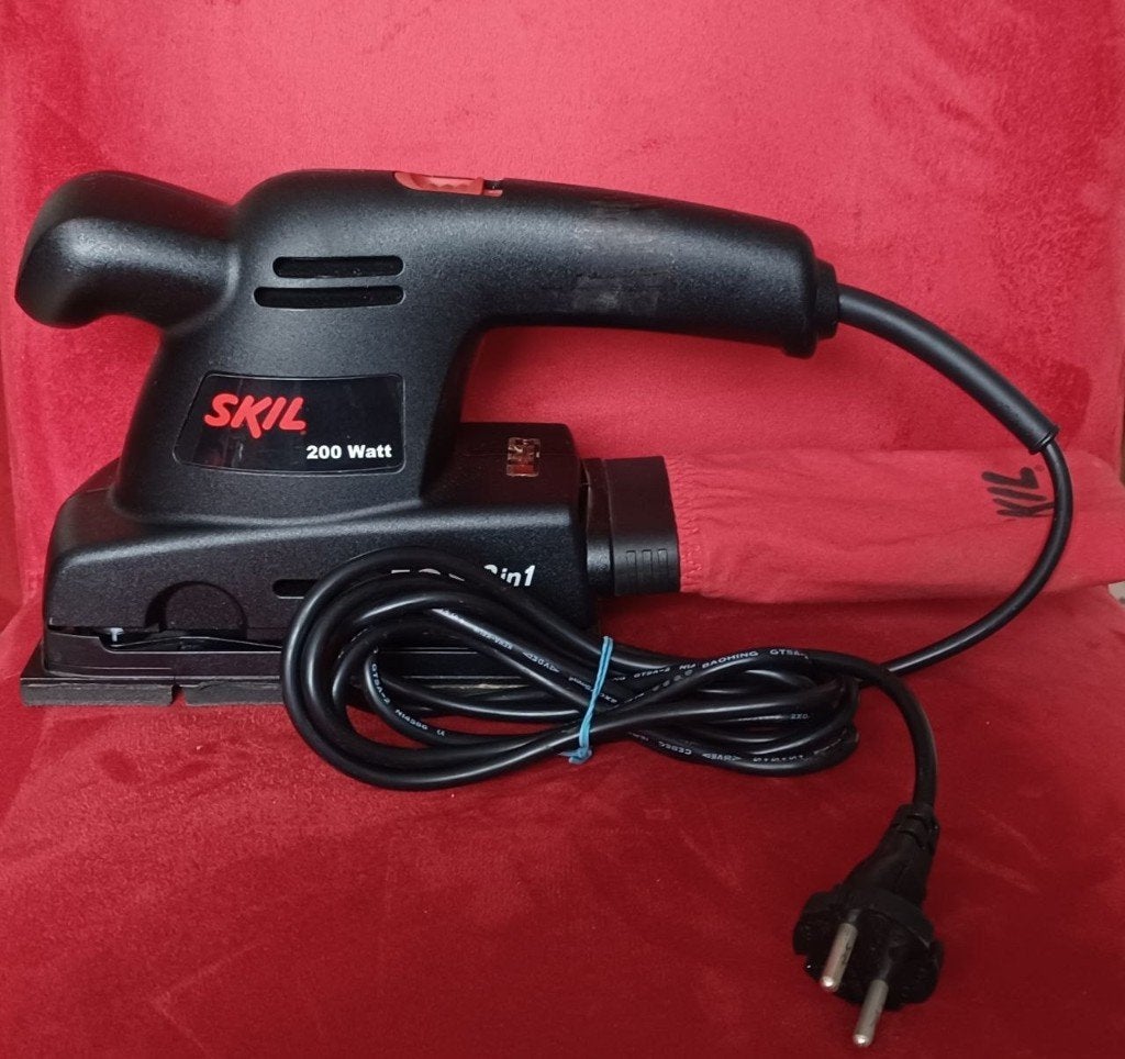 Skil 7210 Fox 2-in-1 multischuurmachine (200 W), Ophalen of Verzenden, Zo goed als nieuw, Minder dan 600 watt, Vlakschuurmachine