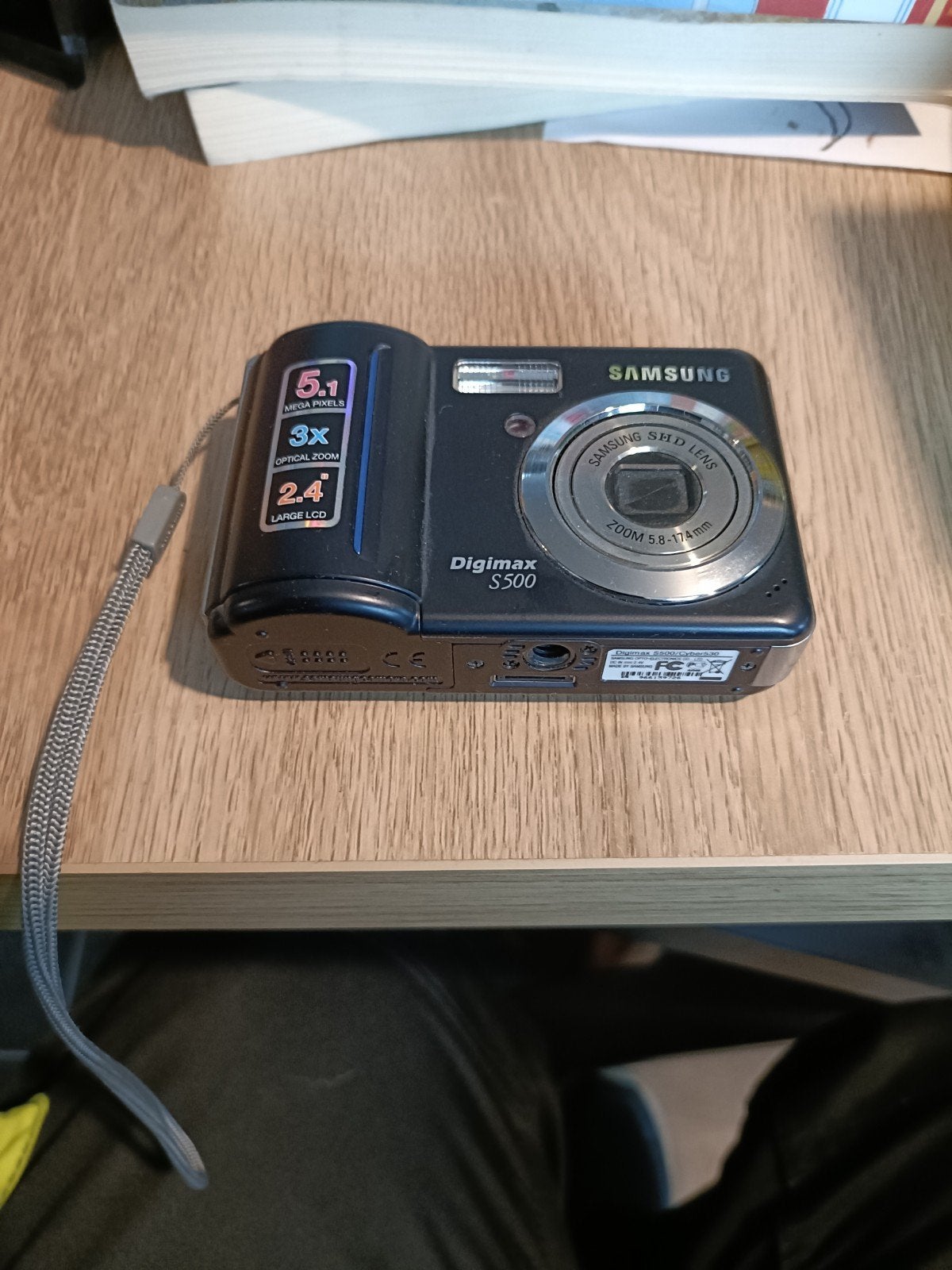 Samsung Digimax S500 Compactcamera - 5.1 MP, 3 optische zoom, Audio, Tv en Foto, Ingebouwde flitser, Gebruikt, Verzenden, Compactcamera