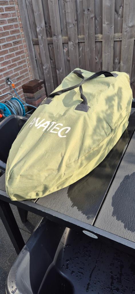 Voerboot Anatec 2015 met Raymarine dieptemeter, Watersport en Boten, Ophalen of Verzenden, Overige typen