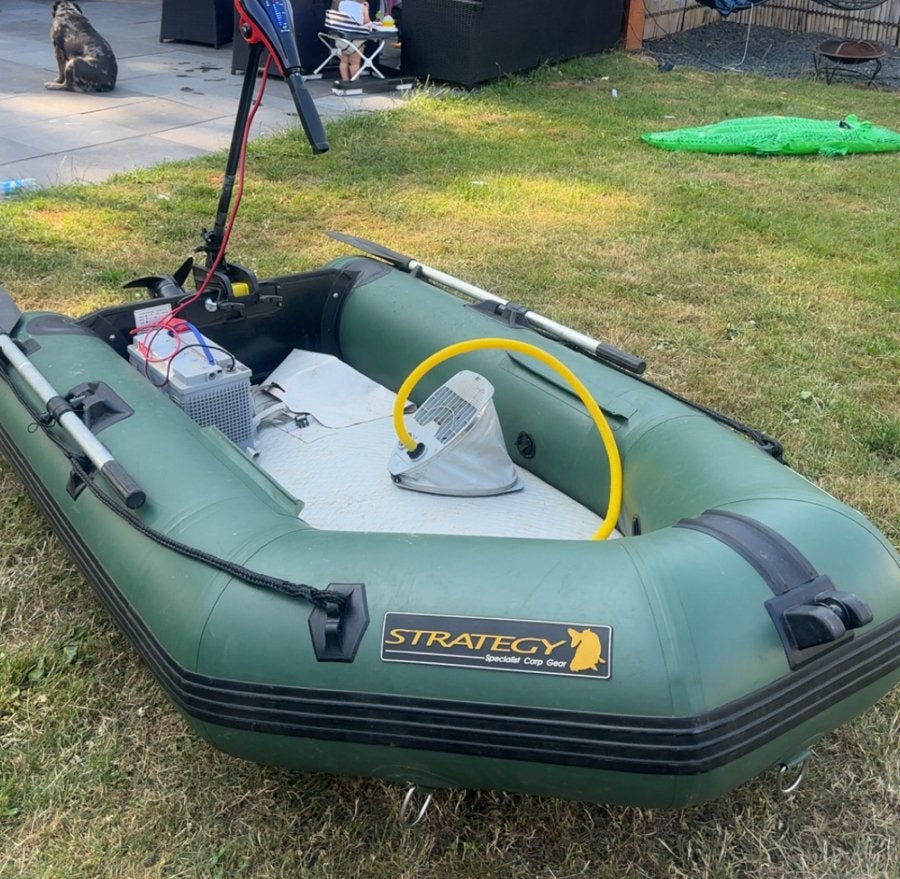 Rubberboot voor karpervissen, Watersport en Boten, Hengelsport | Karpervissen, Zo goed als nieuw, Ophalen