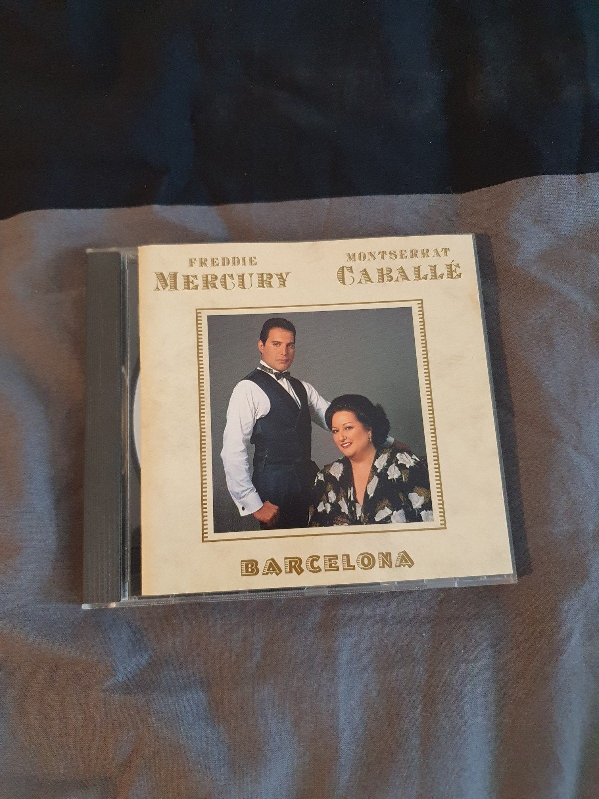 Queen Freddie Mercury cd - Barcelona, Cd's en Dvd's, Ophalen of Verzenden, Zo goed als nieuw, Poprock