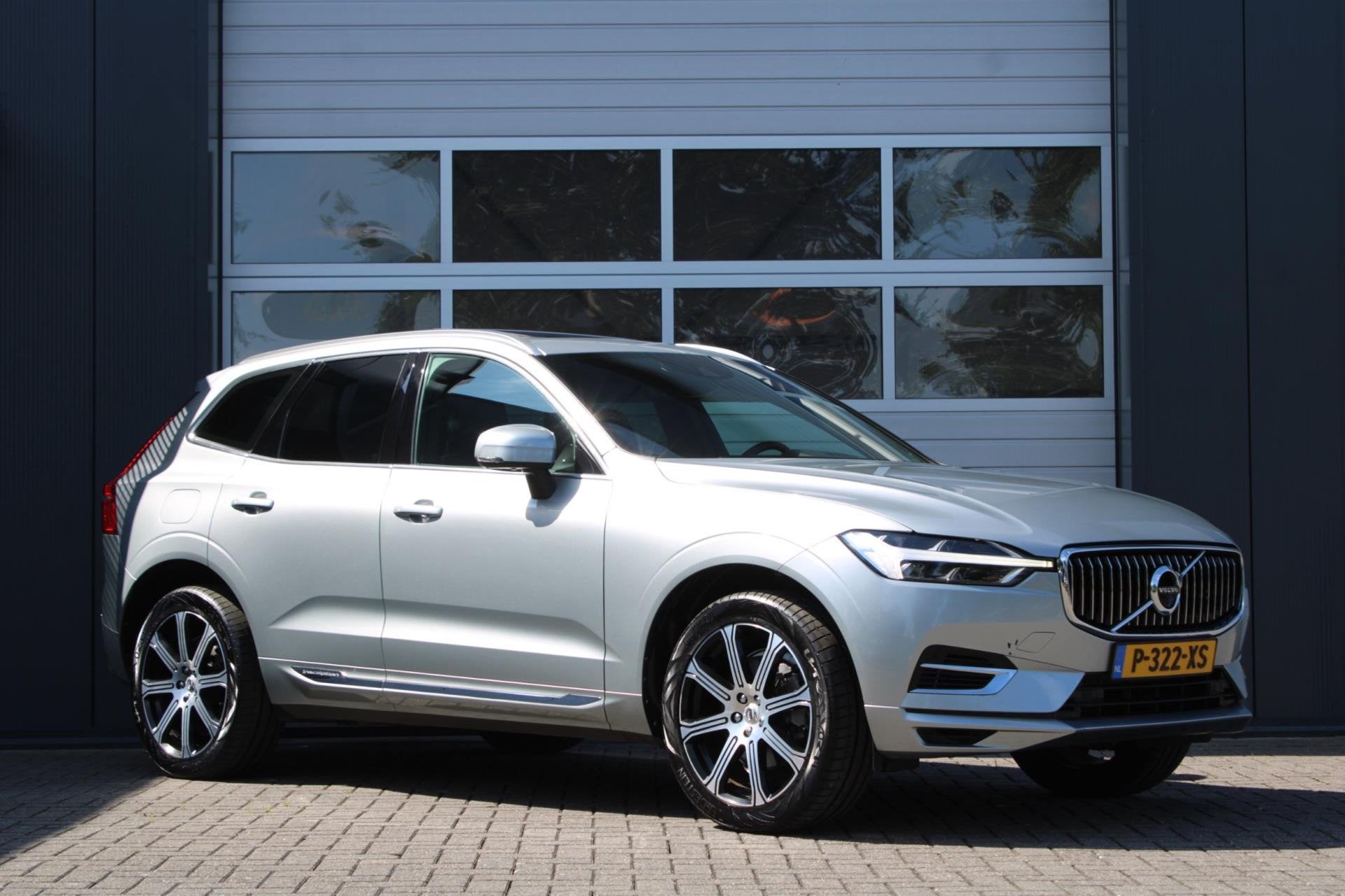 Volvo XC60 2.0 T8 Twin Engine AWD Inscription ACC/HarmanKard, Automaat, Dealer onderhouden, Gebruikt, 4 cilinders