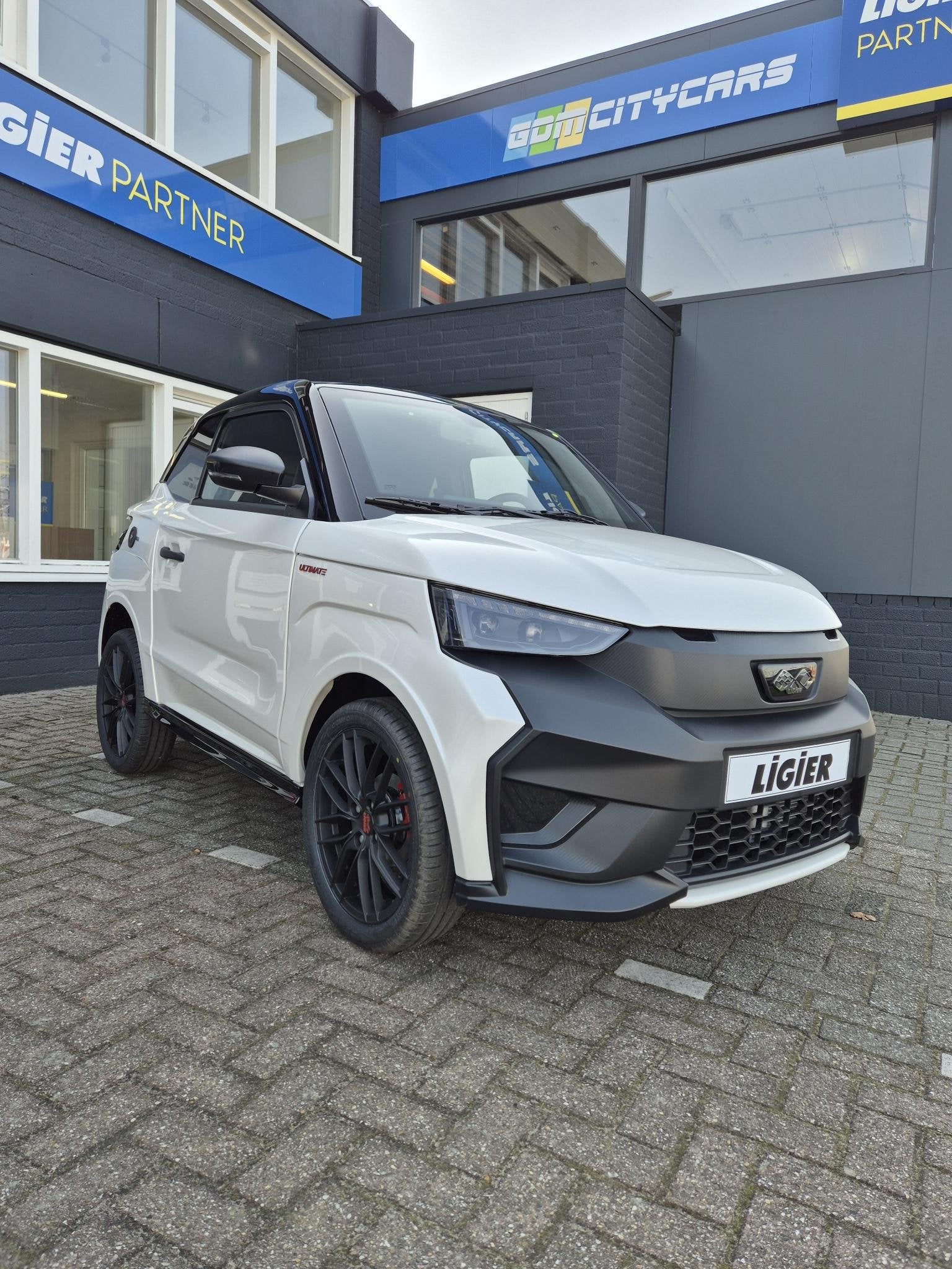 Ligier JS50 C Sport Ultimate Sun Ultimate Diesel REVO D+, Nieuw, Oostschans 76
4463 AM  Goes, NL, Info@urbanmobilitygroupbenelux.com