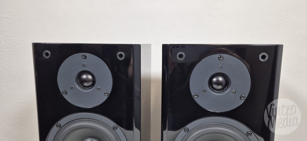 Yamaha NX-E800 Luidsprekers | Speakers | Bookshelf, Ophalen of Verzenden, 60 tot 120 watt, Basreflex, Boekenplank luidspreker