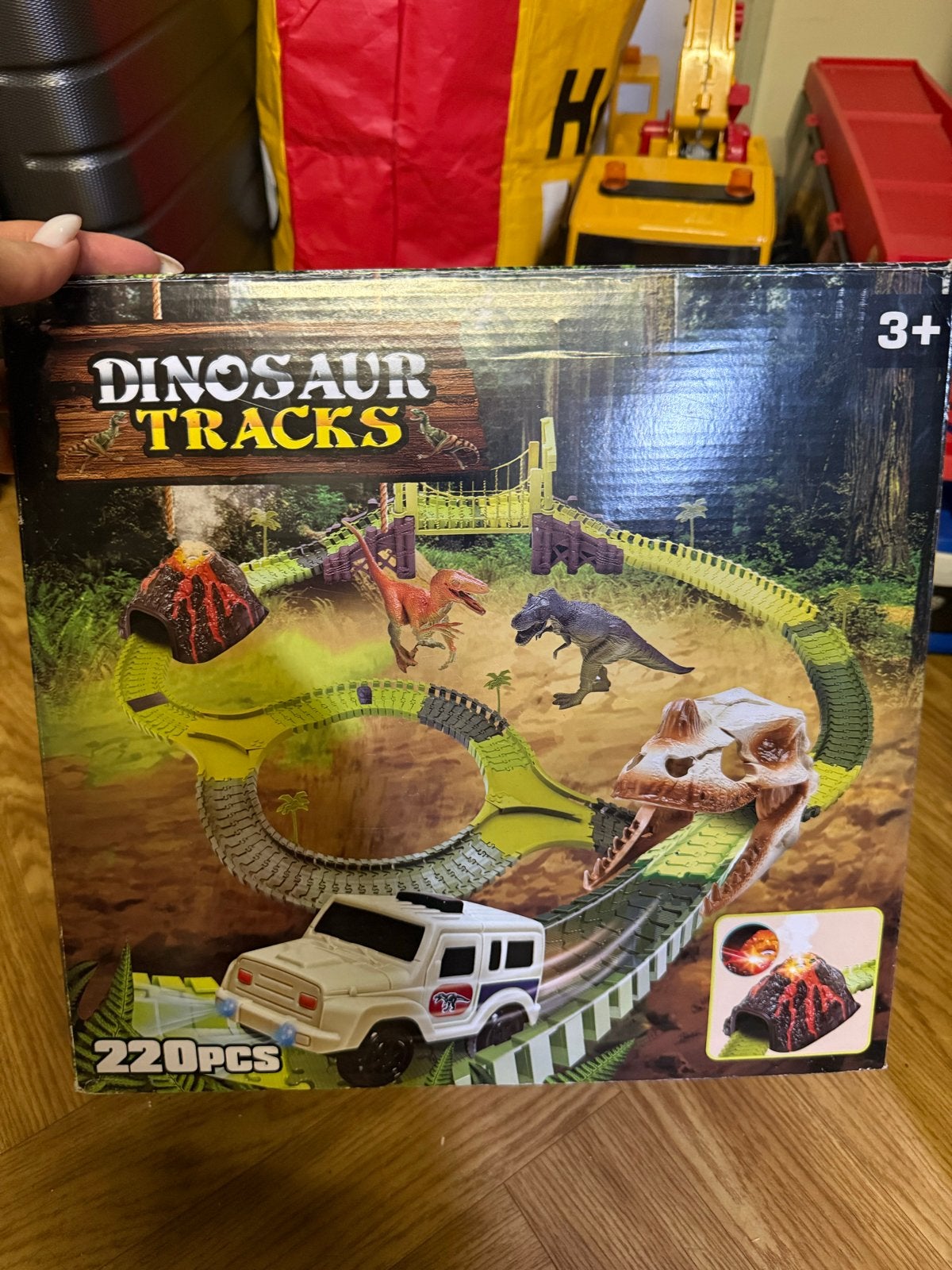 Dinosaur Tracks Racebaan met Auto en Dinosaurus Figuren, Racebaan, Zelf te bouwen, Nieuw, Overige aandrijving