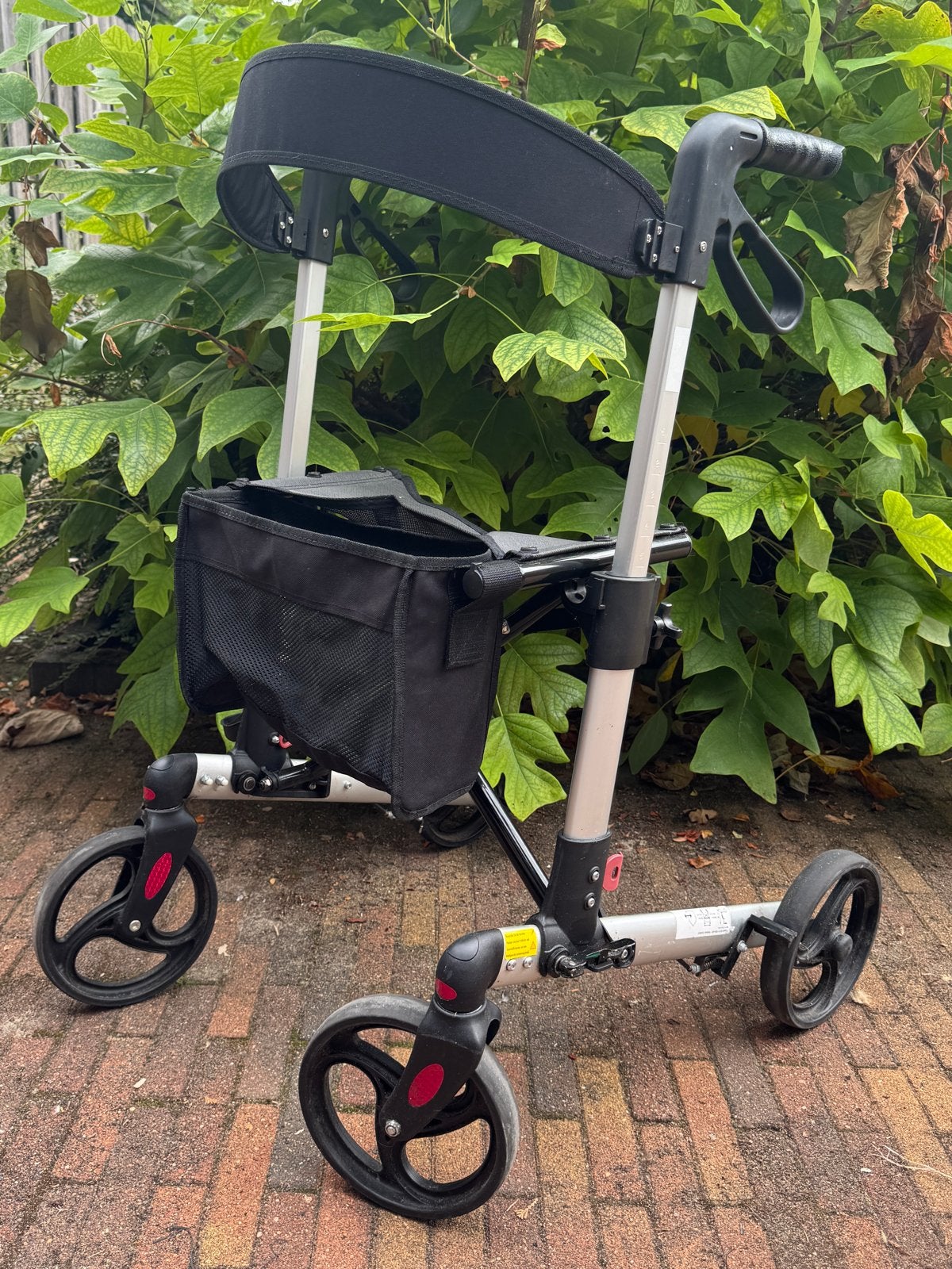 Lichtgewicht Rollator, Diversen, Ophalen, Lichtgewicht, Zo goed als nieuw