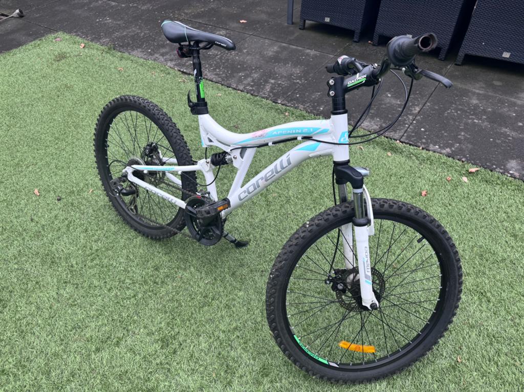 Corellie moutaintbike Fiets 24 inch, Fietsen en Brommers, Fietsen | Mountainbikes en ATB, Gebruikt, Schijfrem, Ophalen, Overige merken
