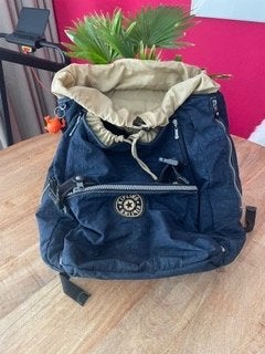 Kipling rugtas, Sieraden, Tassen en Uiterlijk, Tassen | Rugtassen, Ophalen, Gebruikt, Kipling, 30 tot 45 cm