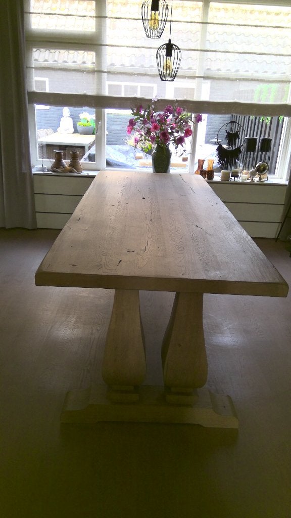 Robuuste eikenhouten kloostertafel met twee kolommen, Huis en Inrichting, Tafels | Eettafels, Ophalen, 100 tot 150 cm, Landelijk, Robuust