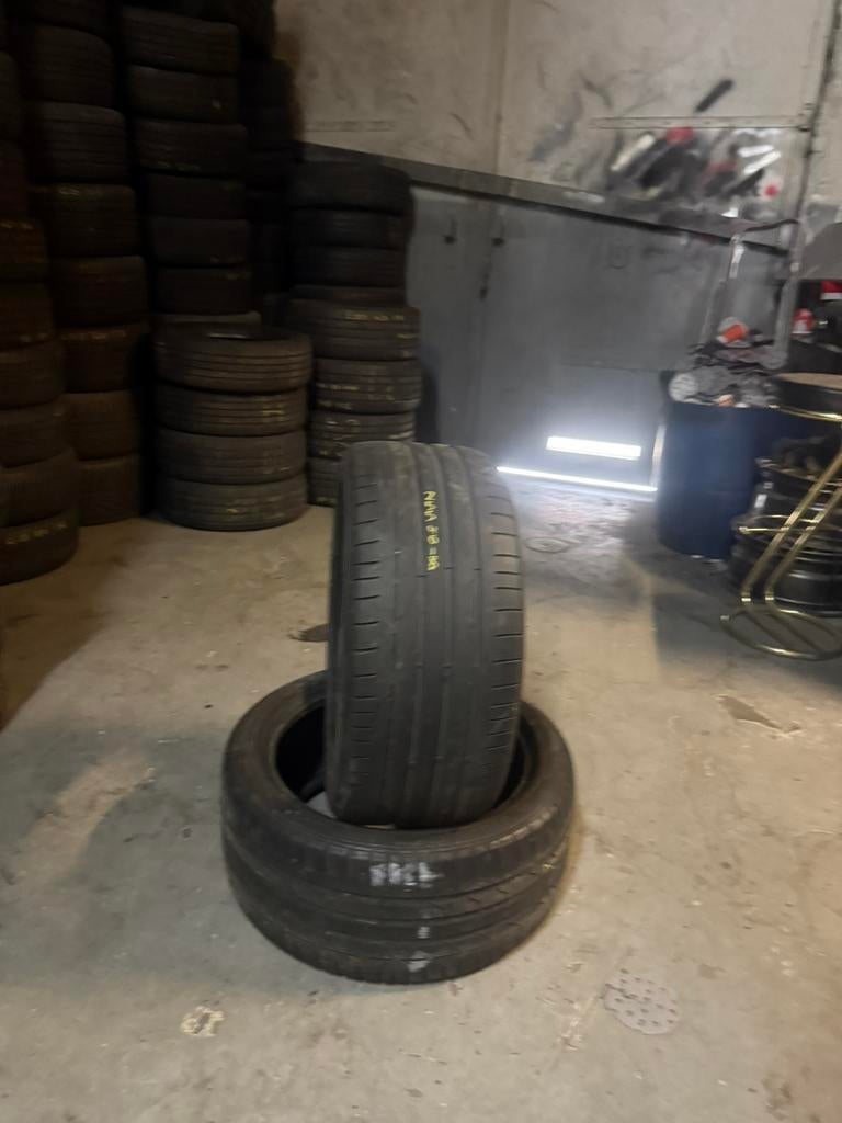 255/40R18 2554018 BRİDGESTONE 5mm (inclusief monteren), Auto-onderdelen, Banden en Velgen, Ophalen, 18 inch, Gebruikt, 255 mm