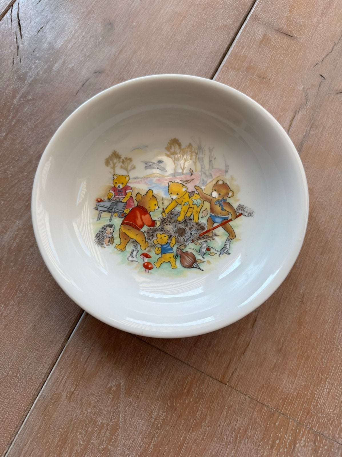 Kinderbordje beren tafereel, Ophalen of Verzenden