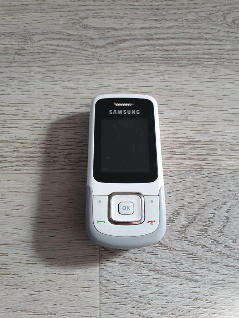 Zeldzame Samsung E1360B slide in goede staat, Telecommunicatie, Ophalen of Verzenden, Zwart, Overige systemen