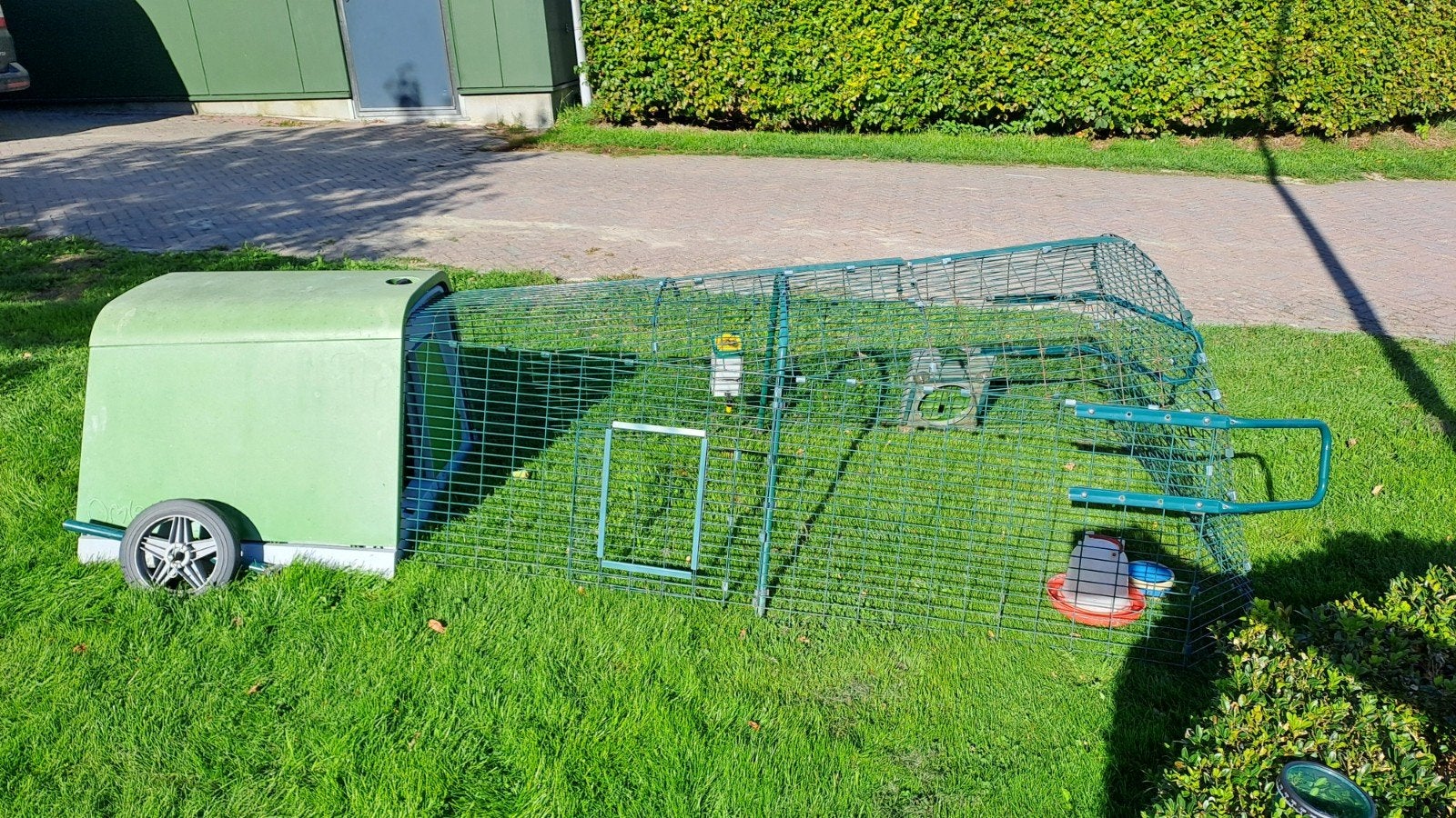 Omlet Eglu Go kippenhok of konijnenren, Dieren en Toebehoren, Meerdere dieren, Kip