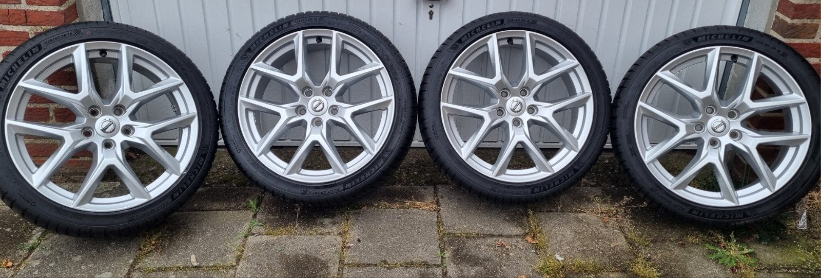 Volvo XC 60 velgen Michelin Pilot4 225 40 18 5x108  ET 50,5, Ophalen, Gebruikt, Volvo