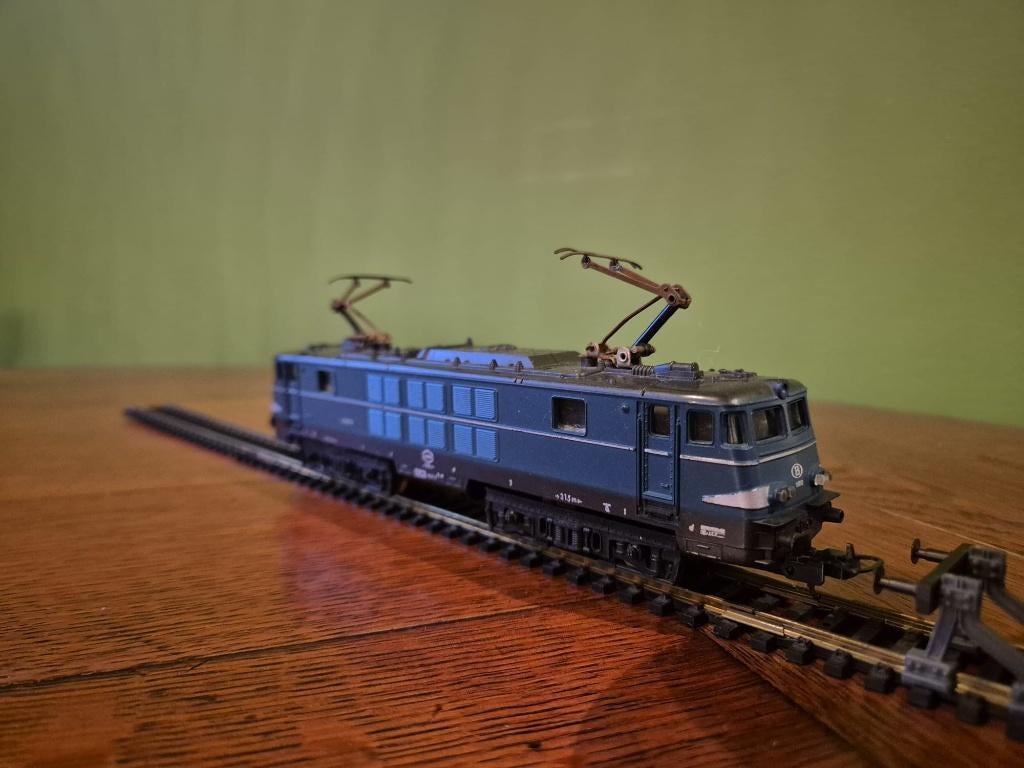 Zeer complete verzameling H0 spoor NS / NMBS / SNCB / CIWL, Hobby en Vrije tijd, Modeltreinen | H0, Gelijkstroom, Analoog, Ophalen of Verzenden