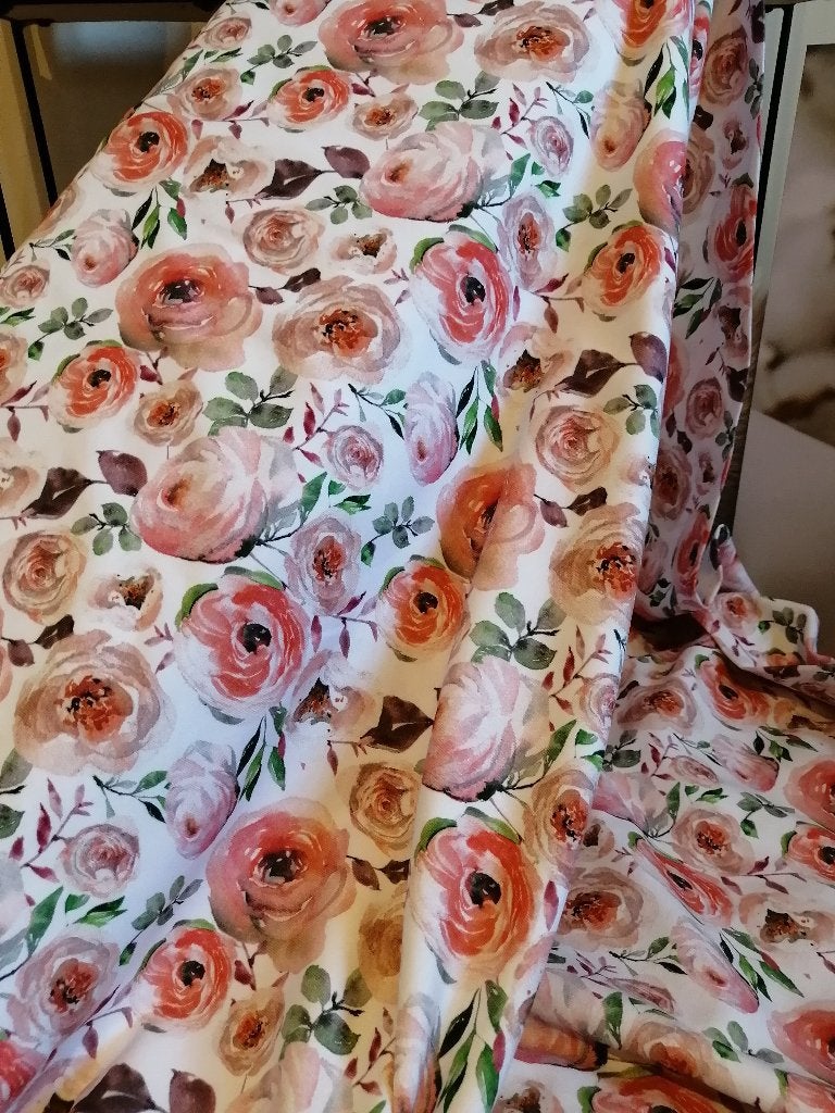 OUTLET : Jersey stof met Engelse roos., Hobby en Vrije tijd, Stoffen en Lappen, Overige kleuren, 120 cm of meer, Ophalen of Verzenden