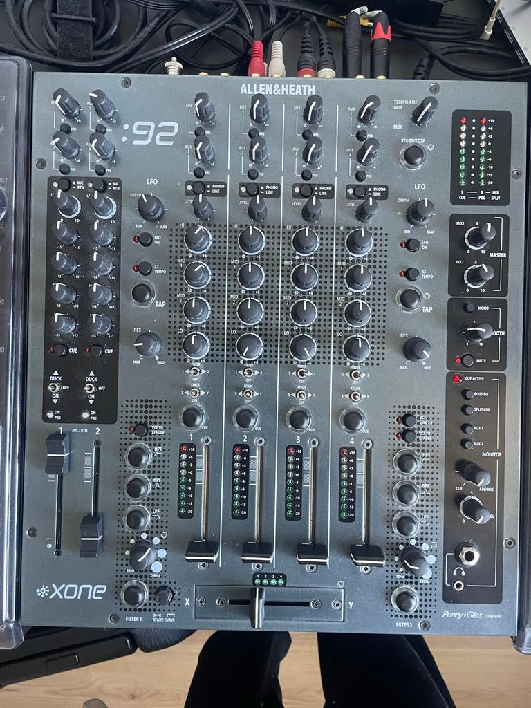 Allen & Heath Xone:92 Professionele DJ Mixer (Met doosje), Muziek en Instrumenten, Ophalen, Zo goed als nieuw, Dj-set, Overige merken