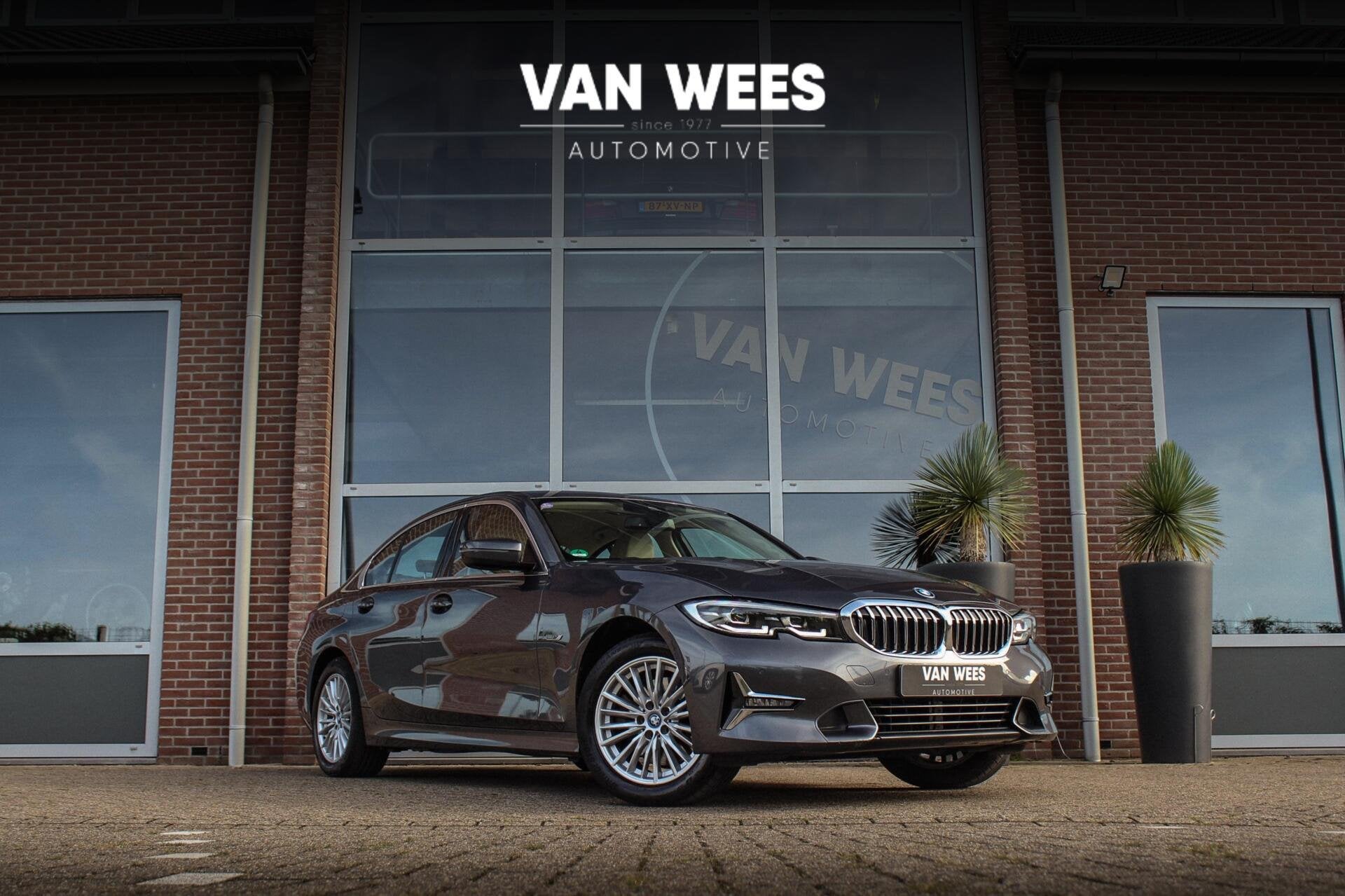 BMW 3-serie 320e Business Edition Plus | Luxury Line | 1e ei, Gebruikt, 4 cilinders, Bedrijf, 1740 kg
