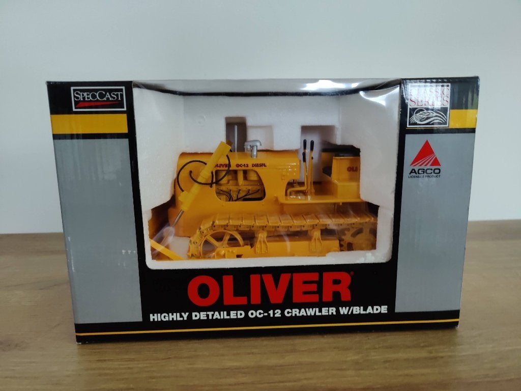 1/16 Oliver OC-12 Crawler with Blade SpecCast, Overige merken, Ophalen of Verzenden, Zo goed als nieuw, Groter dan 1:32