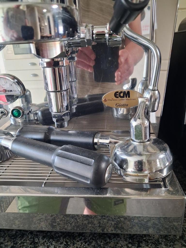 ECM Giotto Espresso Machine - Hoogwaardige Koffie, Witgoed en Apparatuur, Koffiezetapparaten, Gebruikt, Espresso apparaat, Gemalen koffie