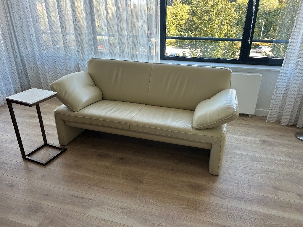 Bank 2/3 zitter leer (design model), Huis en Inrichting, Ophalen, 150 tot 200 cm, Tweepersoons, Zo goed als nieuw