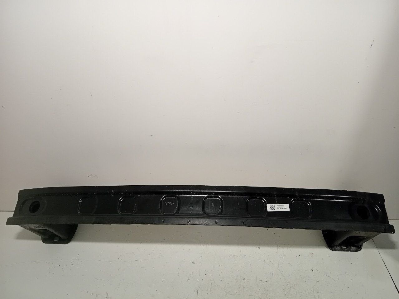 Bumperbalk achter Mercedes-Benz EQ-Klasse, Onderdelen@venauto.nl, Van der Ven Autorecycling B.V., Gebruikt, Ettenseweg 76, 4706 PB Roosendaal, The Netherlands