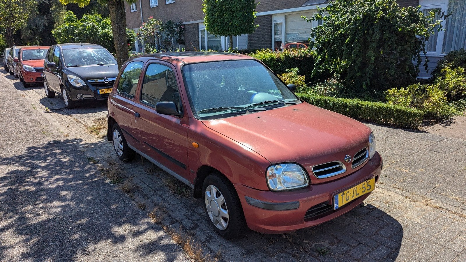 Nissan Micra 1.0 3D N-cvt 1998 Rood 109.000km., Auto's, Automaat, 54 pk, 4 cilinders, 450 kg